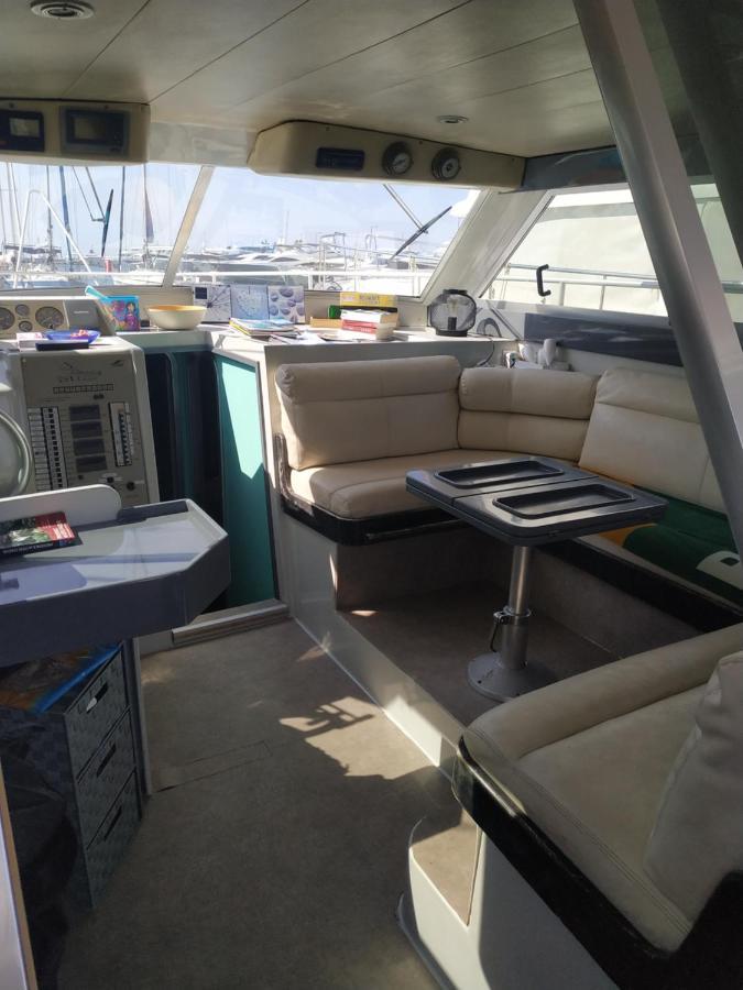 Ferretti 36 ' Bateau A Quai Vieux-Port Cannes Festival La Croisette المظهر الخارجي الصورة