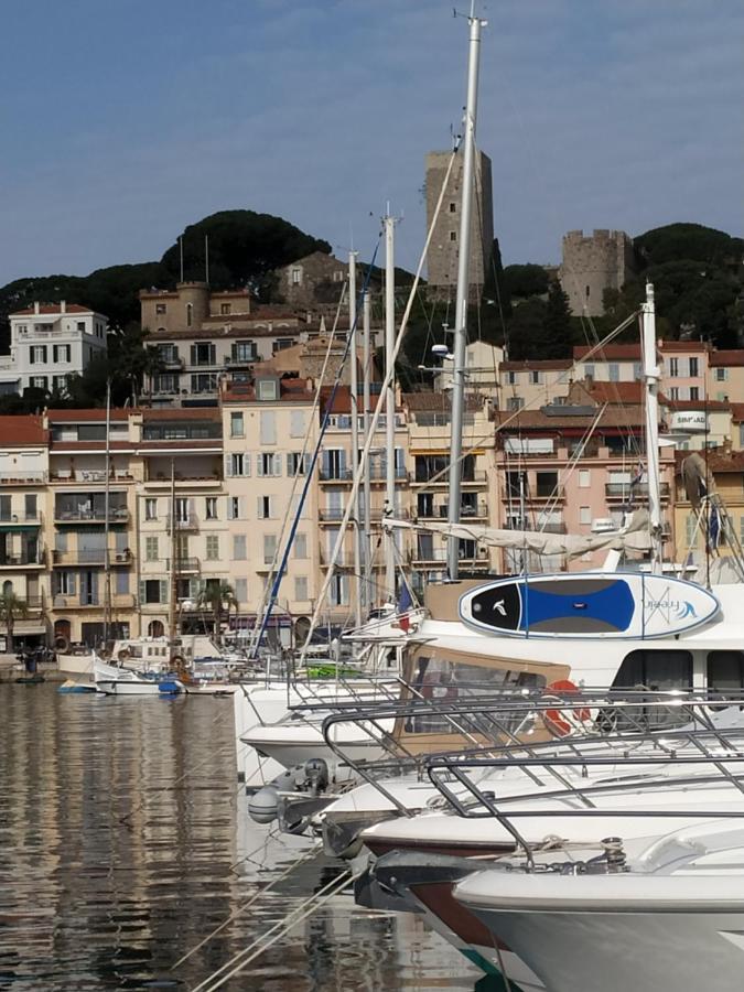 Ferretti 36 ' Bateau A Quai Vieux-Port Cannes Festival La Croisette المظهر الخارجي الصورة